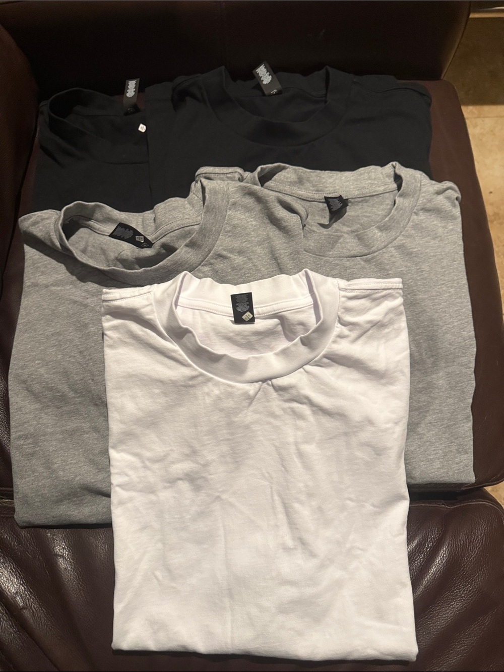 Have Men's Short Sleeve Crew Neck T-Shirt Pack - Black, Gray, White 5 for 35$